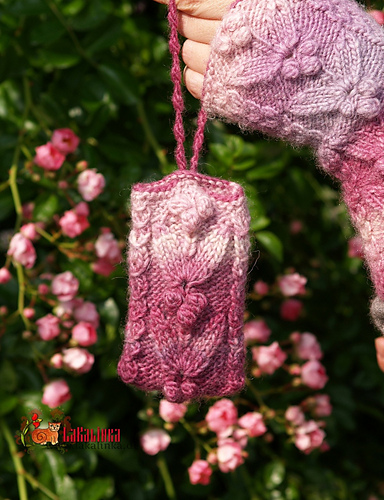 Cherry Tale Clutch and Smartphone case photo 4