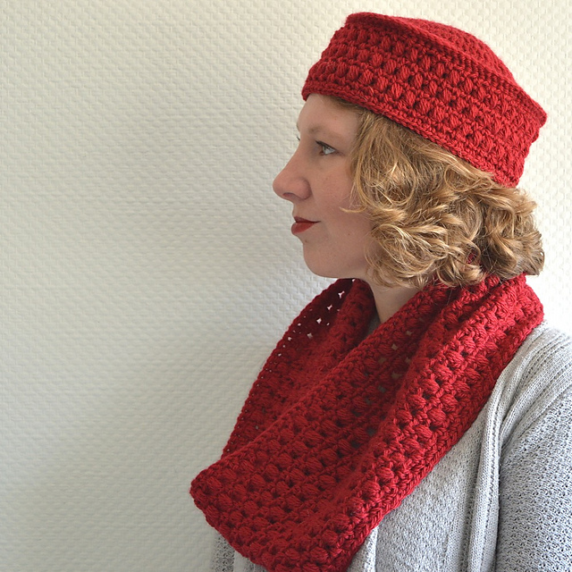 Ravelry: Paris Pillbox Hat \u0026 Cowl 