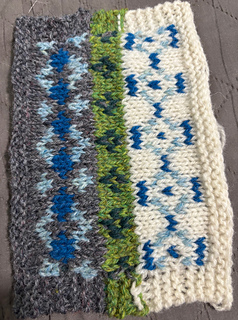 alternate 5-color version, in Jamieson's Double Knitting
