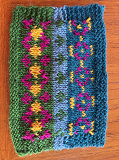 alternate 5 color version, in Rauma Strikkegarn