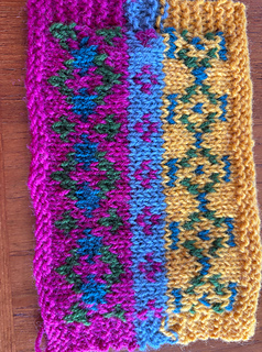 alternate 5 color version, in Rauma Strikkegarn