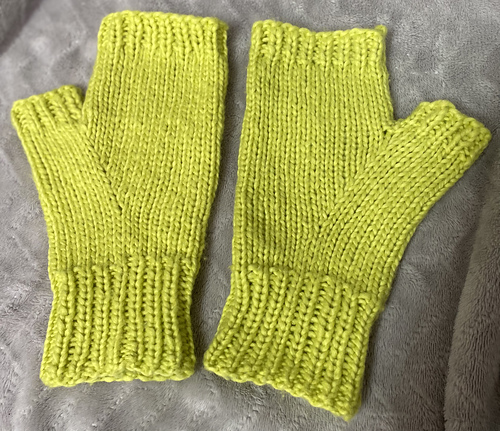 Cozy and lazy mitts 다른 모습 6