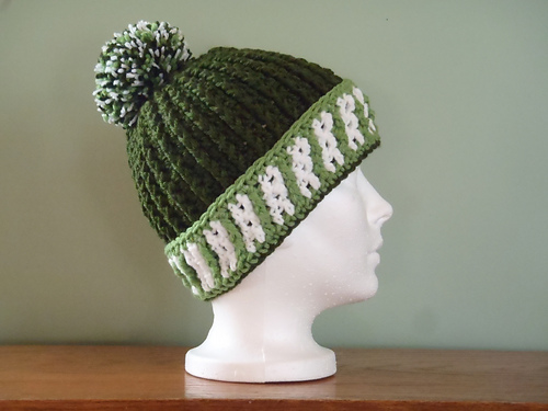 Ravelry: Diagonal Ribbed Hat - What's your slant? pattern by Lanea Kliner