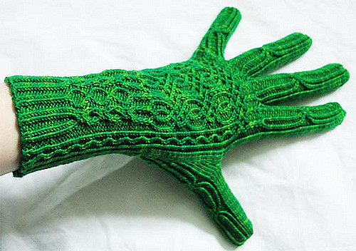 Entangled Stitches photo 1