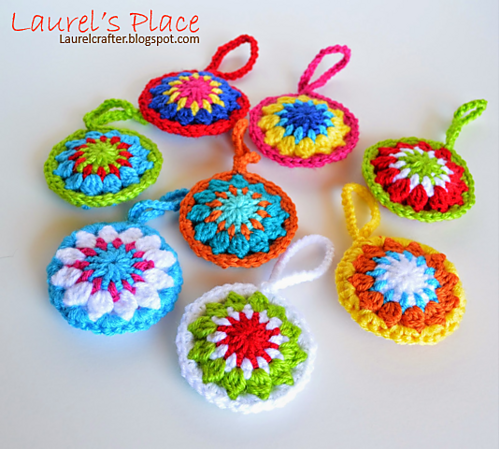 Grandma's Knickknacks Baubles photo 3