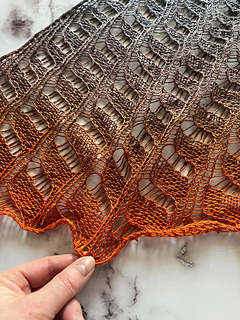 tugging on the columns to add some ripple to the bottom and restore dimension to the column ridge.