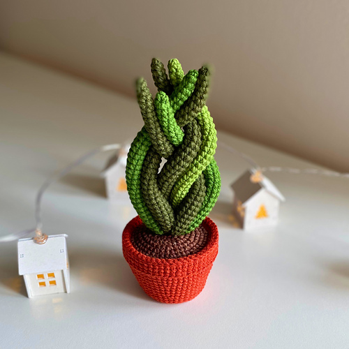 Crochet Sansevieria Cylindrica - Anastasiia Svirina