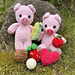 Pig holding Things pattern