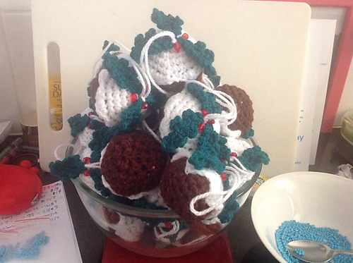 Plum Pudding Puff photo 1