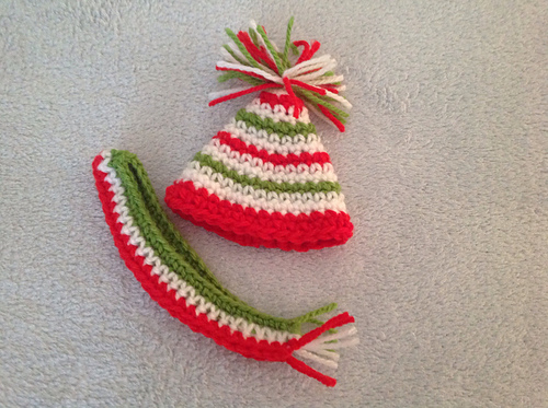Elf on the Shelf Hat & Scarf set photo 2