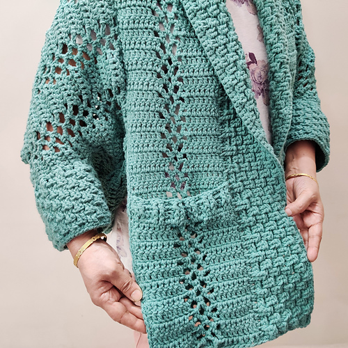Ravelry: I love Texture Cardigan pattern by Akita Daga