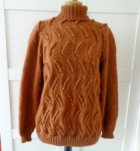 Ravelry: Irina Sweater pattern by Lilia Vanini