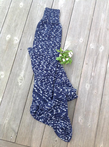 Bunadstrømper - Lill C. Schei