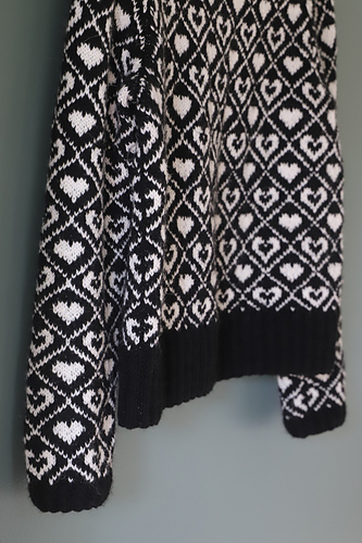 Hjerte-strenger Genser - LilleStrikk by Elisabeth Borch