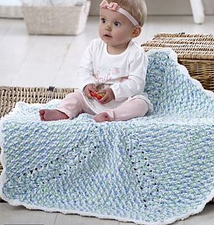 Chenille Yarn Bernat Blanket Crochet Blanket Using Chunky Yarn