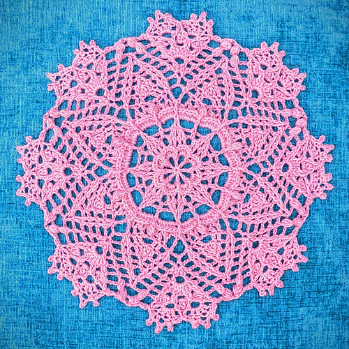 Ravelry: Azalea Doily pattern by Inas Fadil Basymeleh