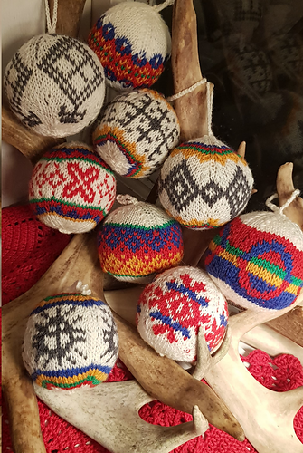 Samiskinspirerte Julekuler - Line Eriksen