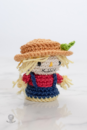 Mini Scarecrow - Ana Carolina Figueiredo