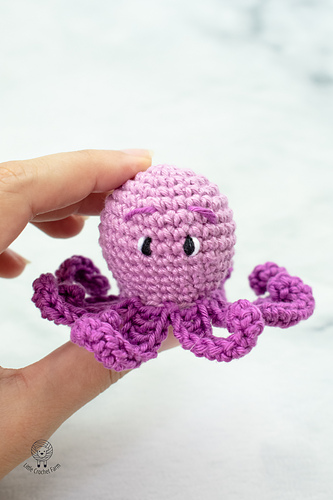 Baby octopus no sew amigurumi - Ana Carolina Figueiredo