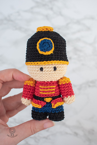 Ravelry: Nutcracker amigurumi pattern by Ana Carolina Figueiredo