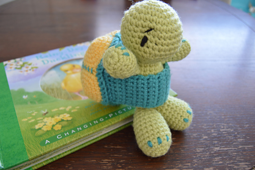 Ravelry: Turtle Toy with Removable Shell pattern by Veronique Legault