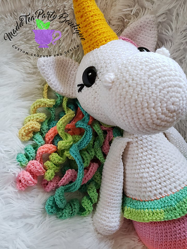 Maize the Mermicorn Mermaid Unicorn - Lizzie Livett-Buchanan