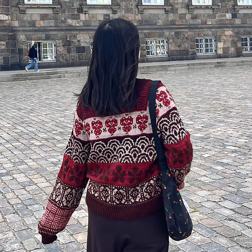 Nerikomi Sweater