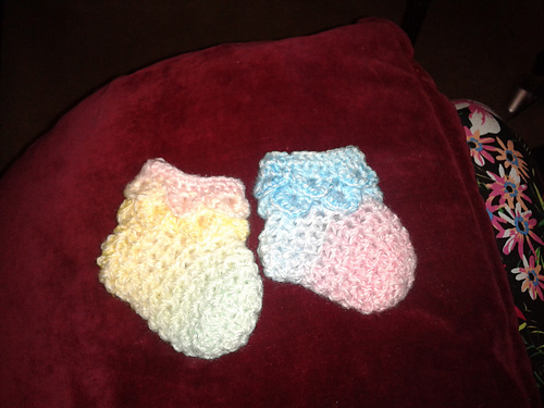 Crocodile Stitch Baby Booties photo 8