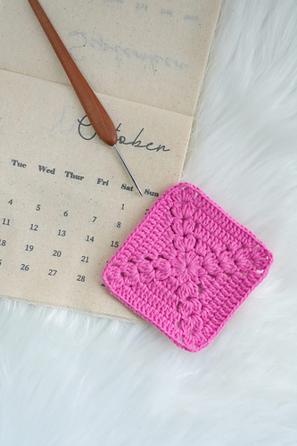 Crochet Farmhouse Granny Square - Loopara Crochet