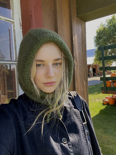 Ravelry: Bruna Hood pattern by Wool Orchid Studio