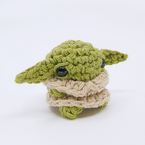 Mini Baby Yoda Amigurumi photo 3