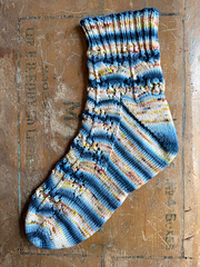Featured with the self-striping colour Rivière du Loup
