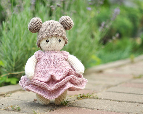 Ravelry: Alice The Doll pattern by Ekaterina Popova