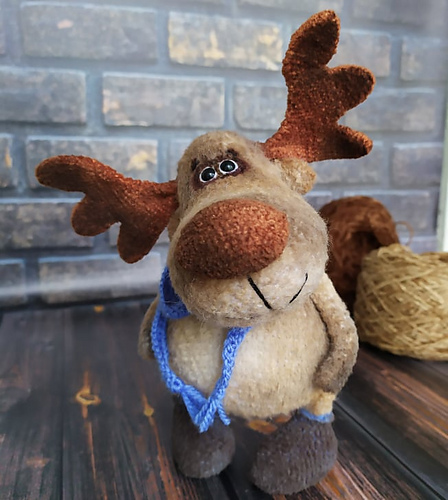 Moose plushie - Anna Karelina