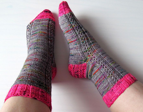 Ravelry: Fancy That pattern by Francine Hebert