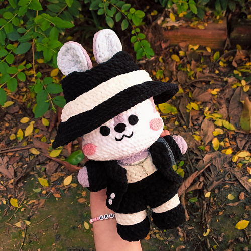 Ravelry: BTS jhope MANG Plushie+keychain+Mask pattern by Luna Lana