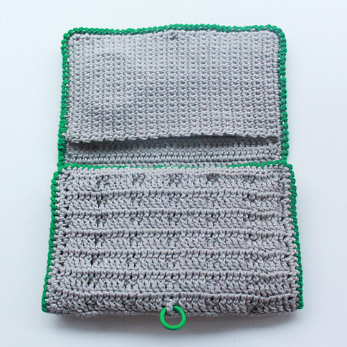 Crochet Hook Case (meant for Clover Soft Touch Hook) - Jeanette Bøgelund Bentzen