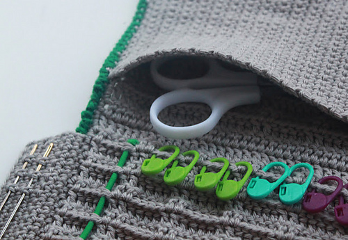 Crochet Hook Case (meant for Clover Soft Touch Hook) - Jeanette Bøgelund Bentzen