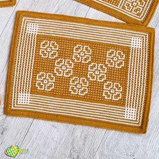 Mosaic Ladyslipper Placemat 4