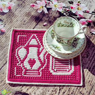 Mosaic Tea Time Mug Rugs