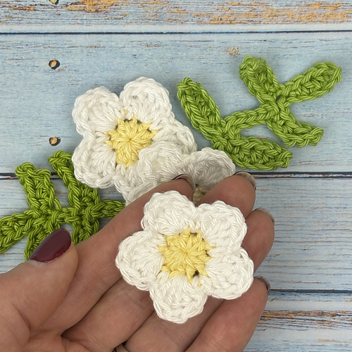 Mini Blossom Flower