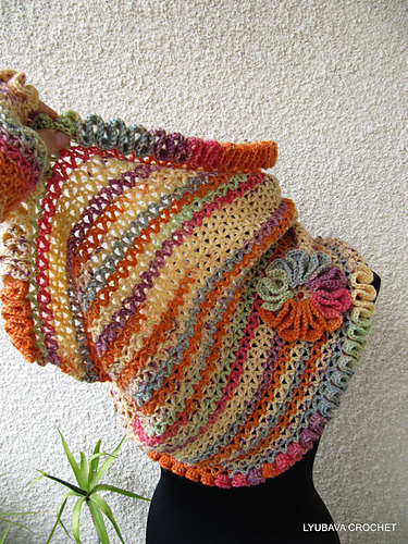 Ravelry: Happy Autumn Colours Scarf pattern by Milimagfa