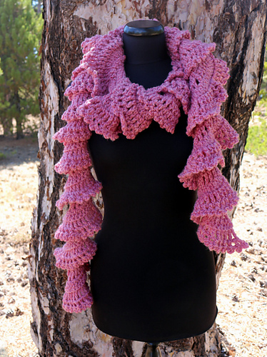 Chunky heklet Skjerf med ruffles - Milimagfa