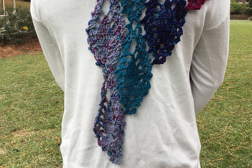 Ravelry: Quadrant Scarf pattern by Mary Beth Temple
