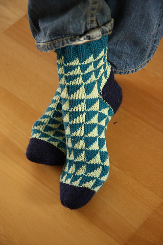 Ravelry: Triangle Socks pattern by Steven + Penelope Amsterdam