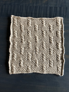 GL #1 Slip-stitch w small cables - redux - still not using