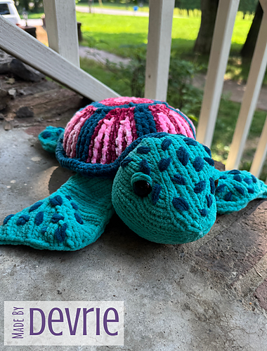 Ravelry: Sea Turtle Plush pattern by MadeByDevrie