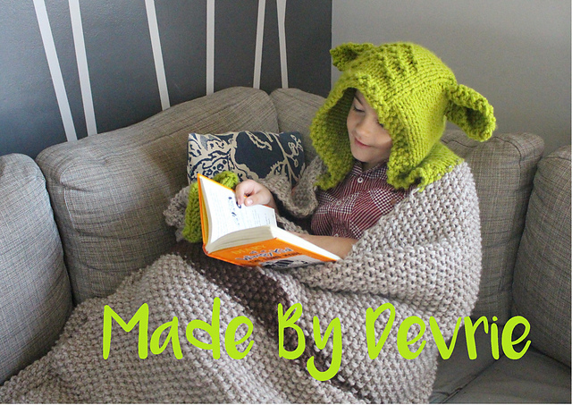 Yoda Hooded Blanket 2025