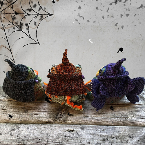 Toad Witch Hat and Cape photo 2