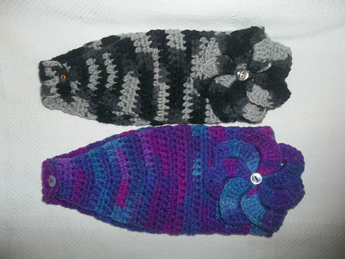 Simple Crochet Ear Warmer Headband photo 3